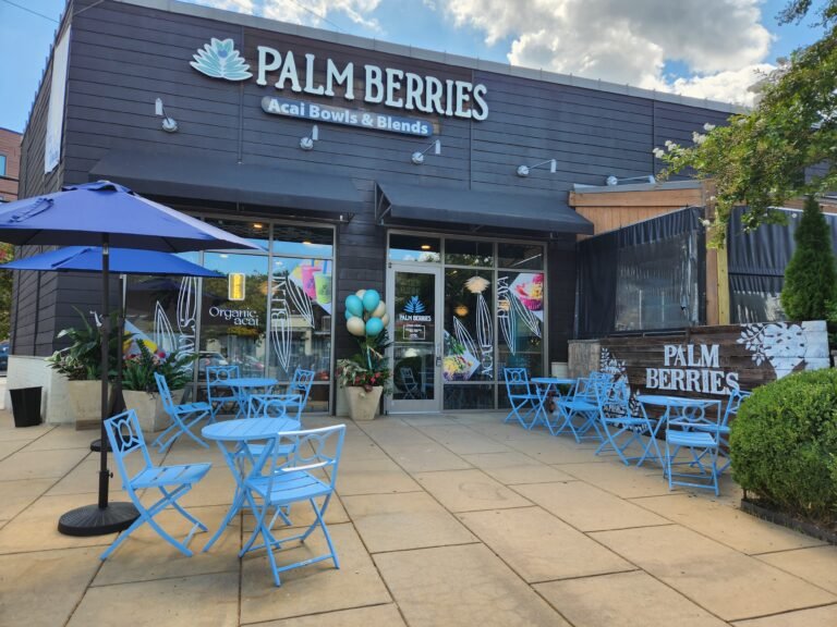 Palm Berries Arlington, VA